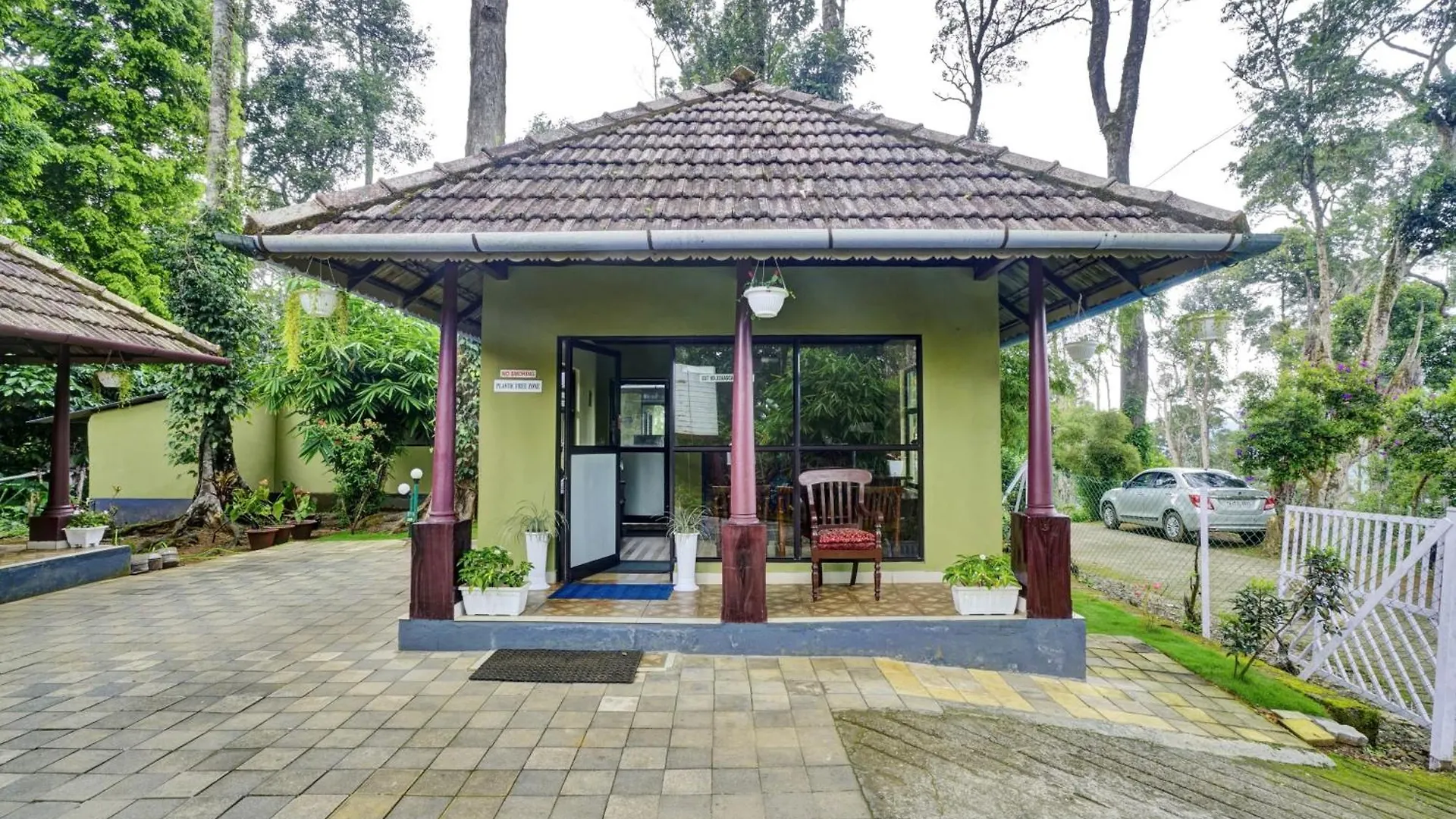 Collection O Kunchithanny Road Munnar Formerly Indeevaram Resort Anachal
